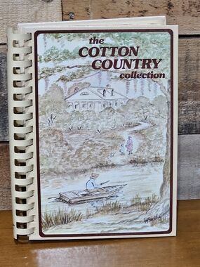 The Cotton Country Collection Cookbook - Cream/Brown